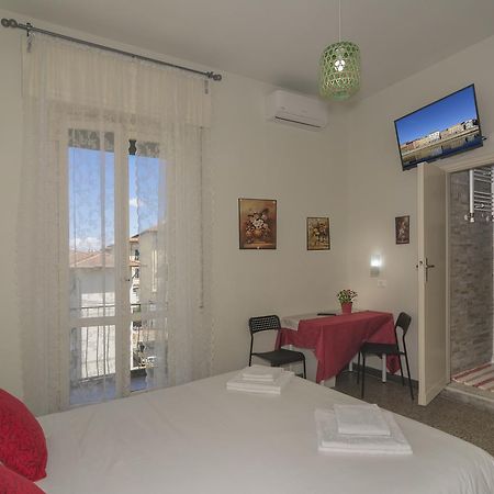 مبيت وإفطار بيزا Aliante Turist House المظهر الخارجي الصورة