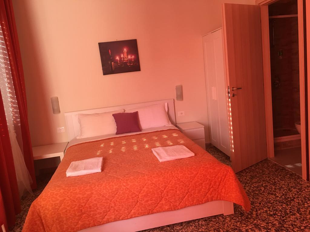 مبيت وإفطار بيزا Aliante Turist House المظهر الخارجي الصورة