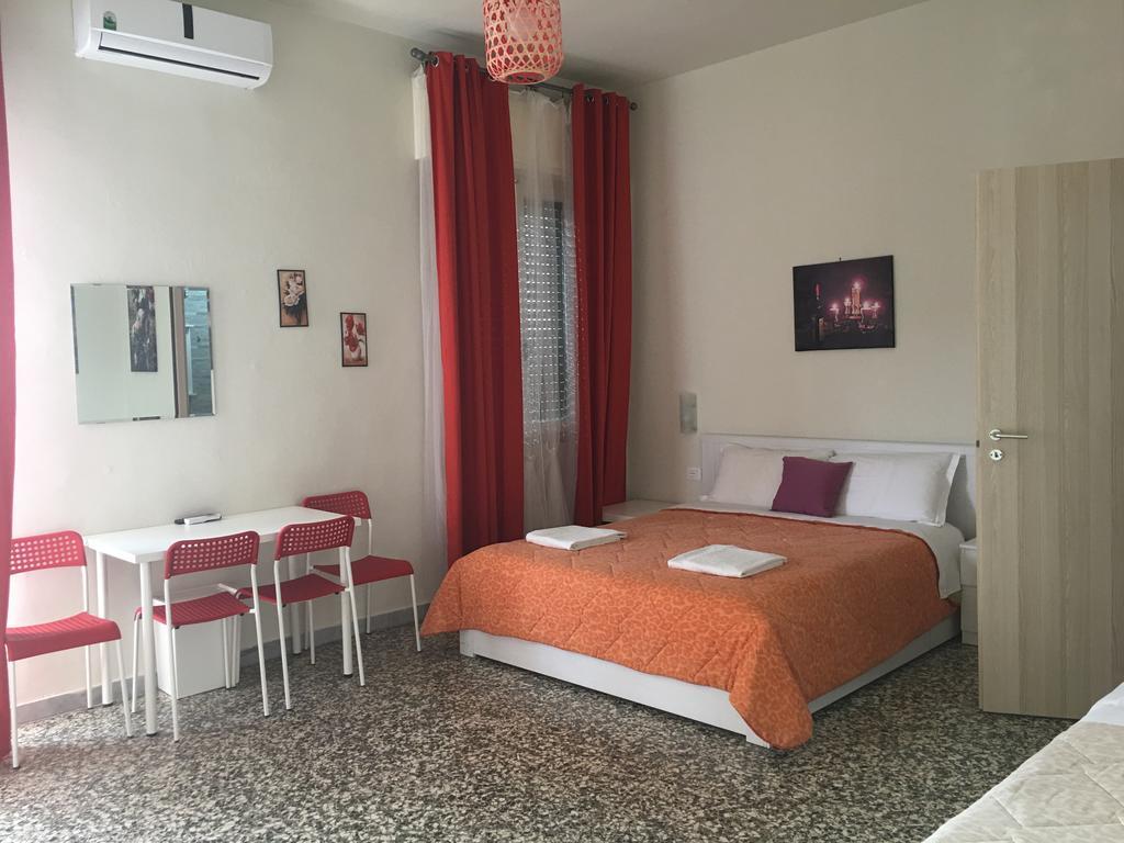 مبيت وإفطار بيزا Aliante Turist House المظهر الخارجي الصورة