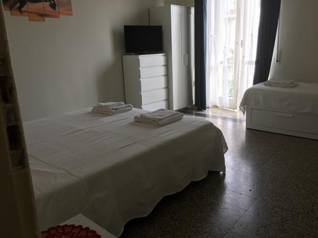 مبيت وإفطار بيزا Aliante Turist House المظهر الخارجي الصورة
