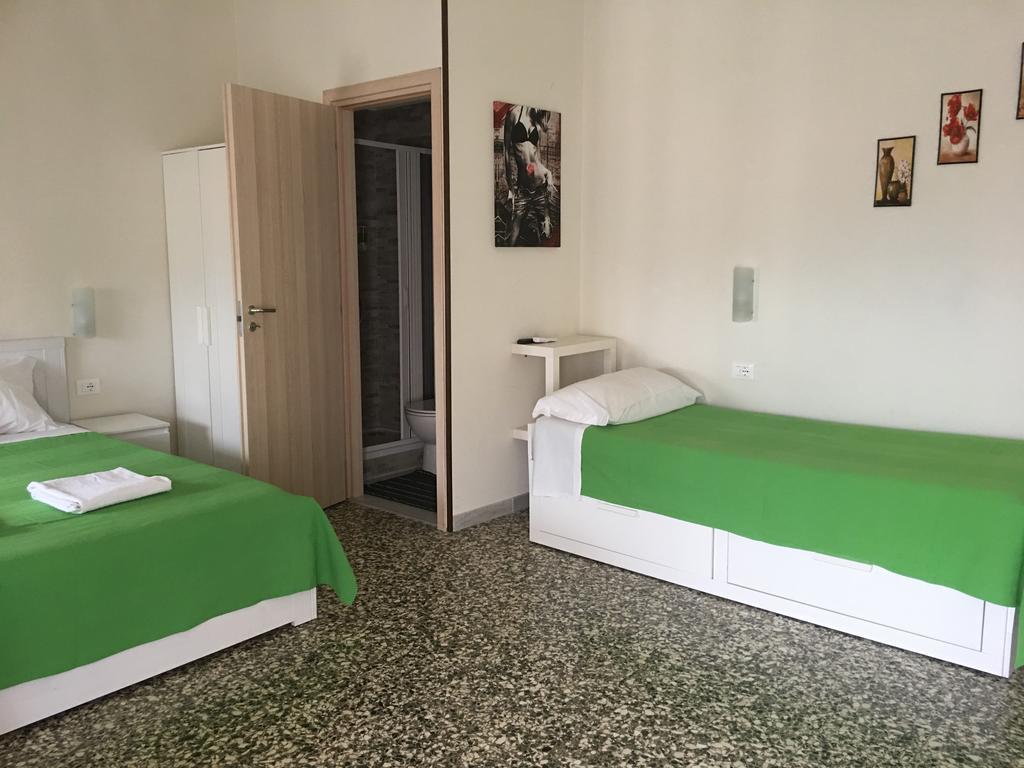 مبيت وإفطار بيزا Aliante Turist House المظهر الخارجي الصورة