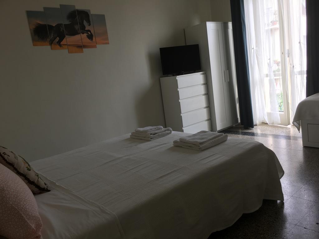 مبيت وإفطار بيزا Aliante Turist House المظهر الخارجي الصورة