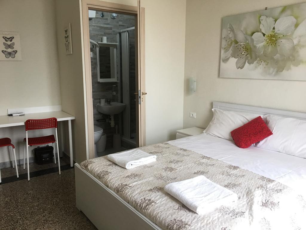 مبيت وإفطار بيزا Aliante Turist House المظهر الخارجي الصورة