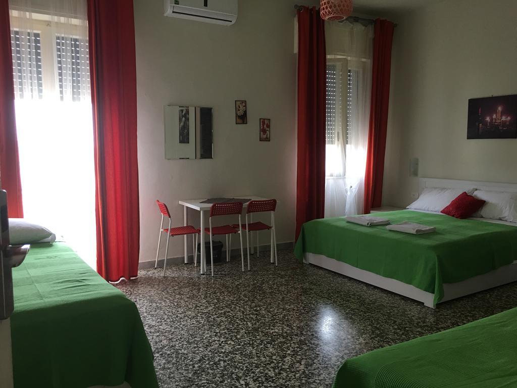 مبيت وإفطار بيزا Aliante Turist House المظهر الخارجي الصورة