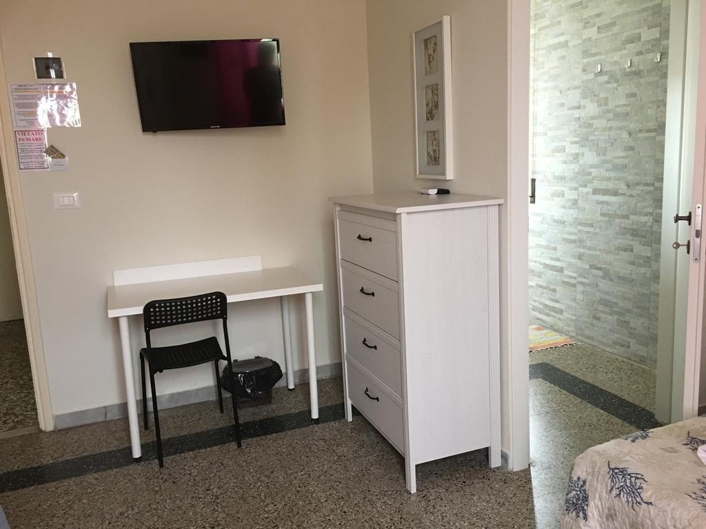 مبيت وإفطار بيزا Aliante Turist House المظهر الخارجي الصورة