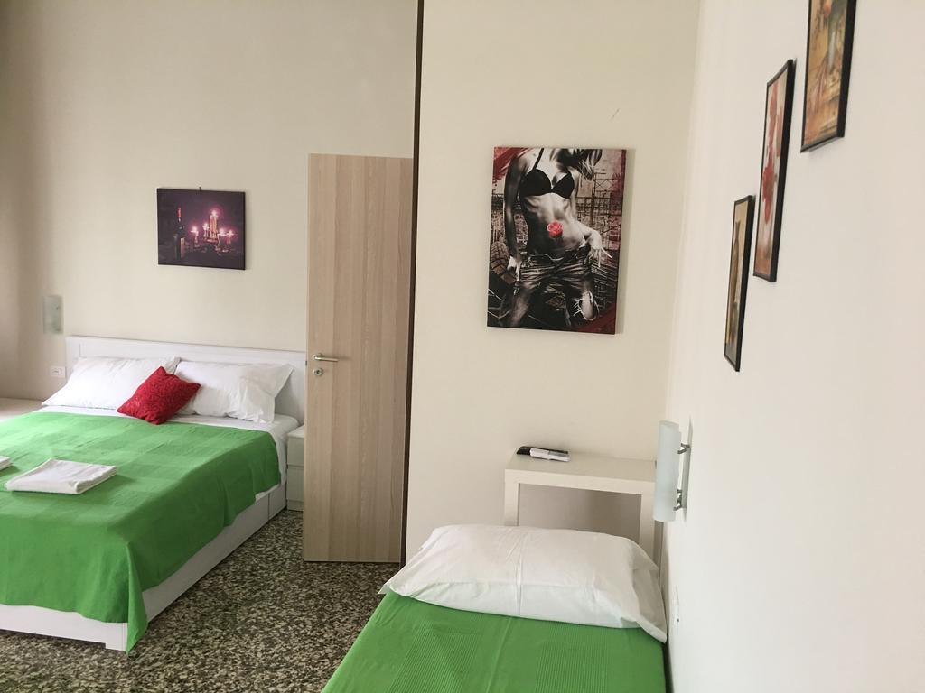 مبيت وإفطار بيزا Aliante Turist House المظهر الخارجي الصورة