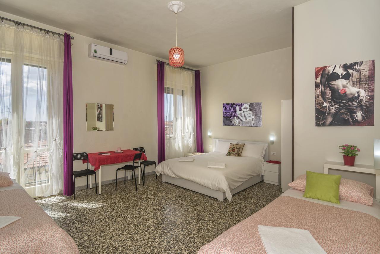 مبيت وإفطار بيزا Aliante Turist House المظهر الخارجي الصورة