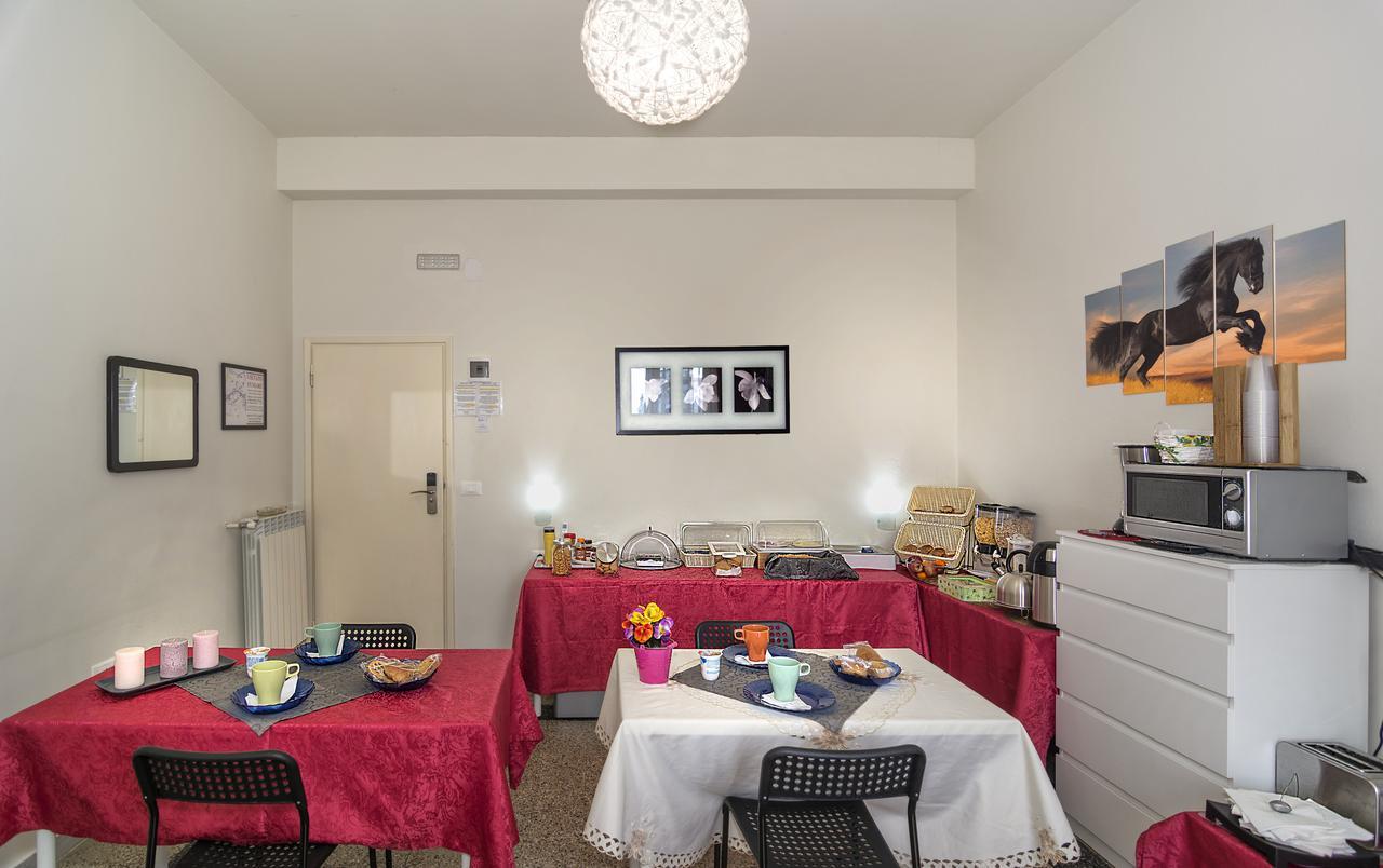 مبيت وإفطار بيزا Aliante Turist House المظهر الخارجي الصورة
